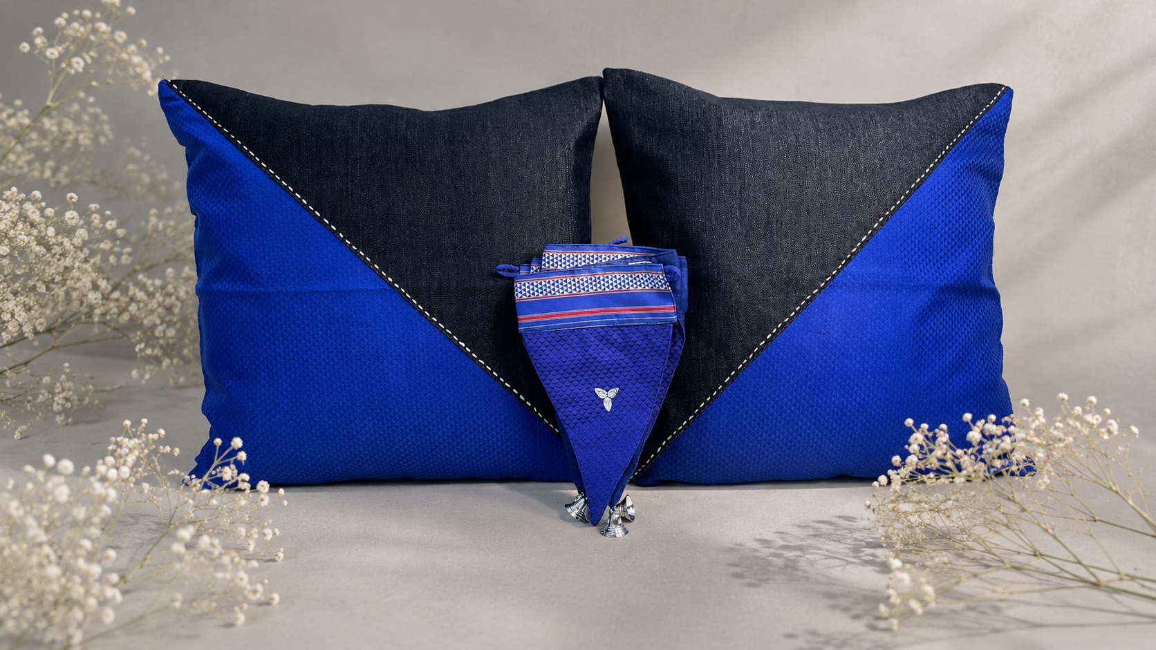 Festive Gifting Combo Set- 16" cushion covers-set of 2  with  Khun Toran in fabric tray