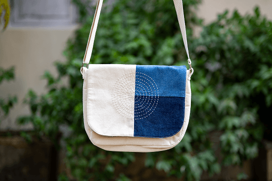 Luna Blue Classic Canvas Messenger Bag